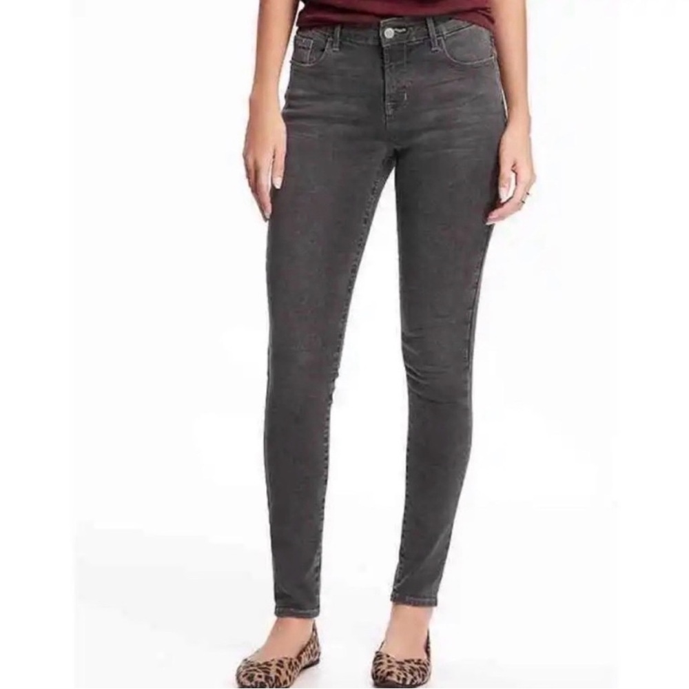 Old Navy Rockstar 24/7 Black Charcoal Skinny Jeans Size 2